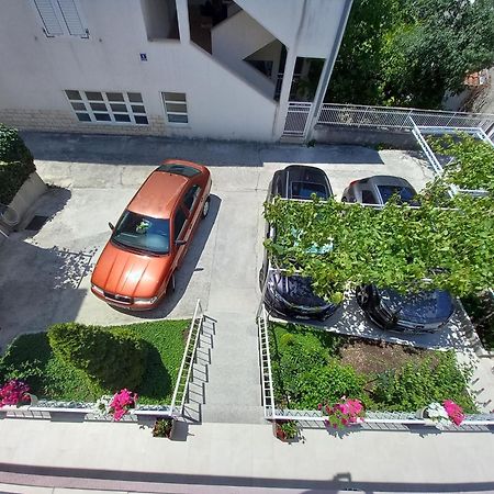 Baska Voda Apartments - Steps From The Beach, Free Parking, Central Location المظهر الخارجي الصورة