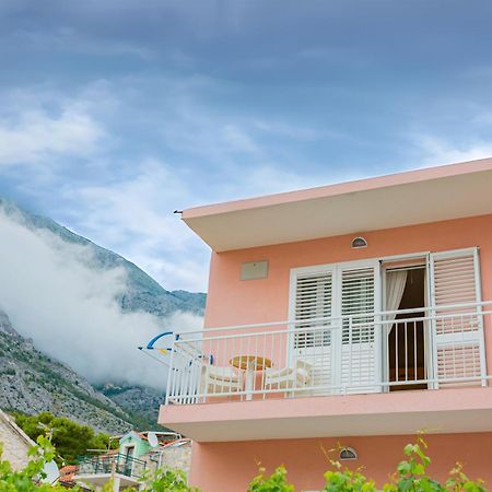 Baska Voda Apartments - Steps From The Beach, Free Parking, Central Location المظهر الخارجي الصورة