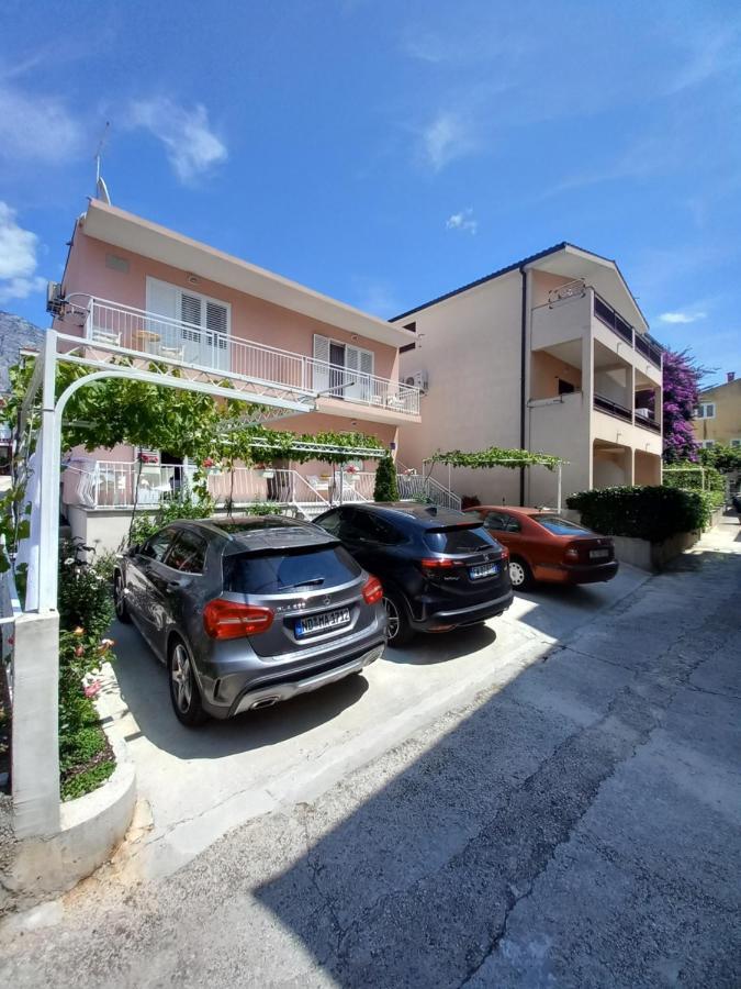 Baska Voda Apartments - Steps From The Beach, Free Parking, Central Location المظهر الخارجي الصورة