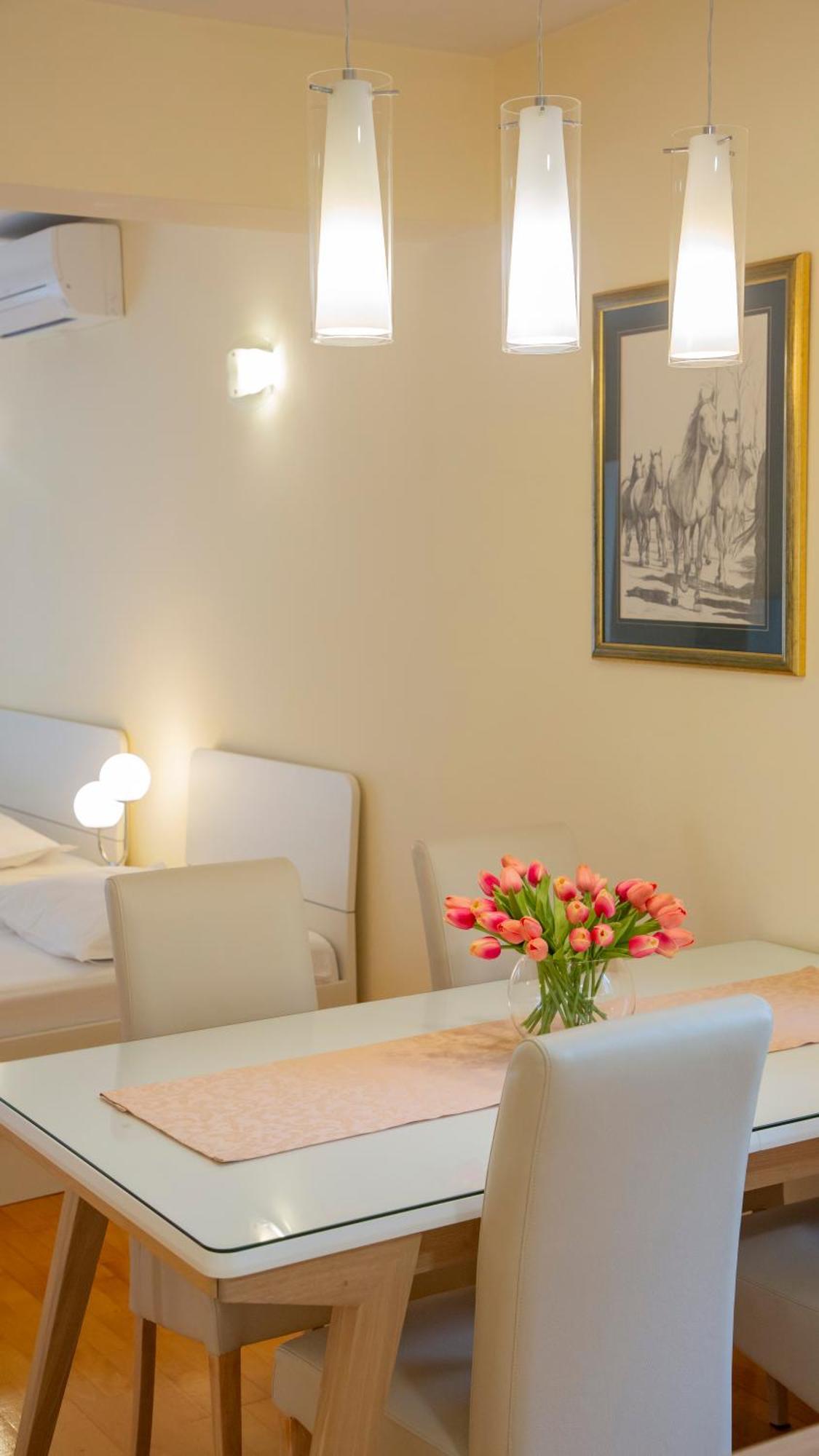 Baska Voda Apartments - Steps From The Beach, Free Parking, Central Location المظهر الخارجي الصورة