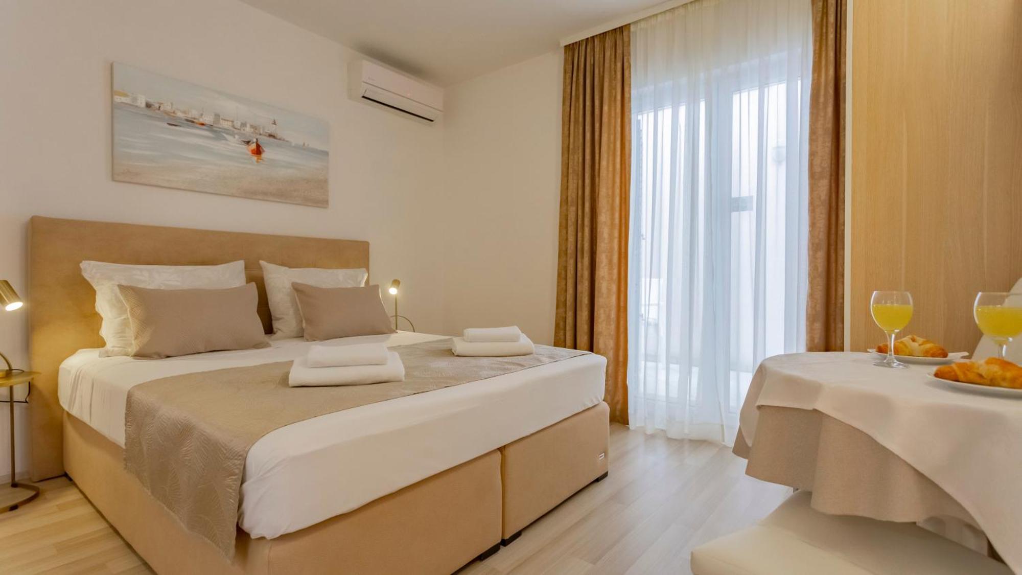 Baska Voda Apartments - Steps From The Beach, Free Parking, Central Location المظهر الخارجي الصورة