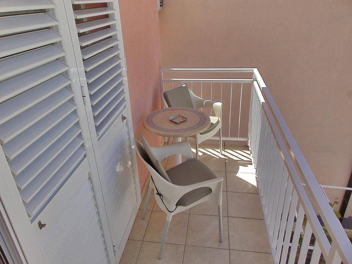 Baska Voda Apartments - Steps From The Beach, Free Parking, Central Location المظهر الخارجي الصورة